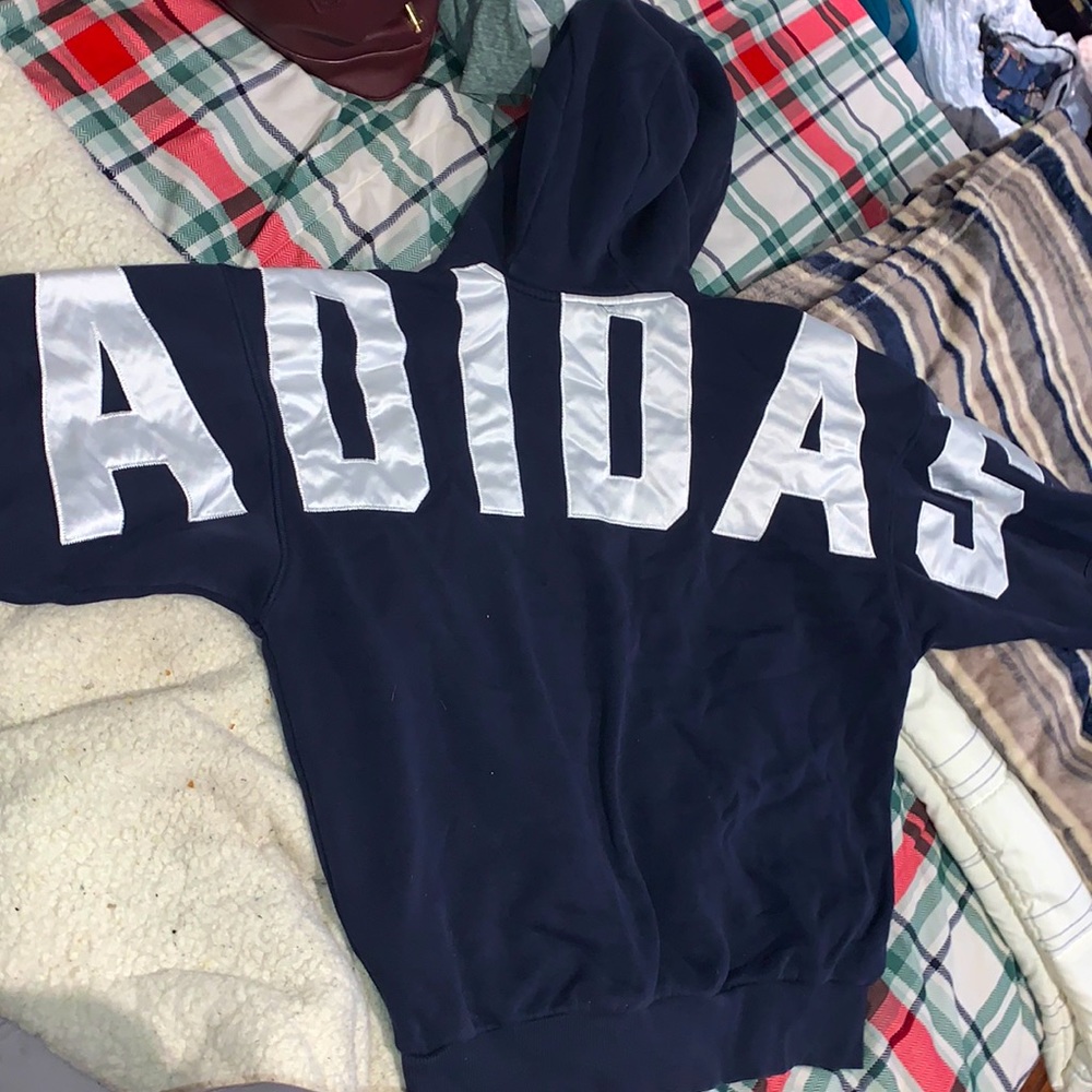 Adidas Sweatshirt